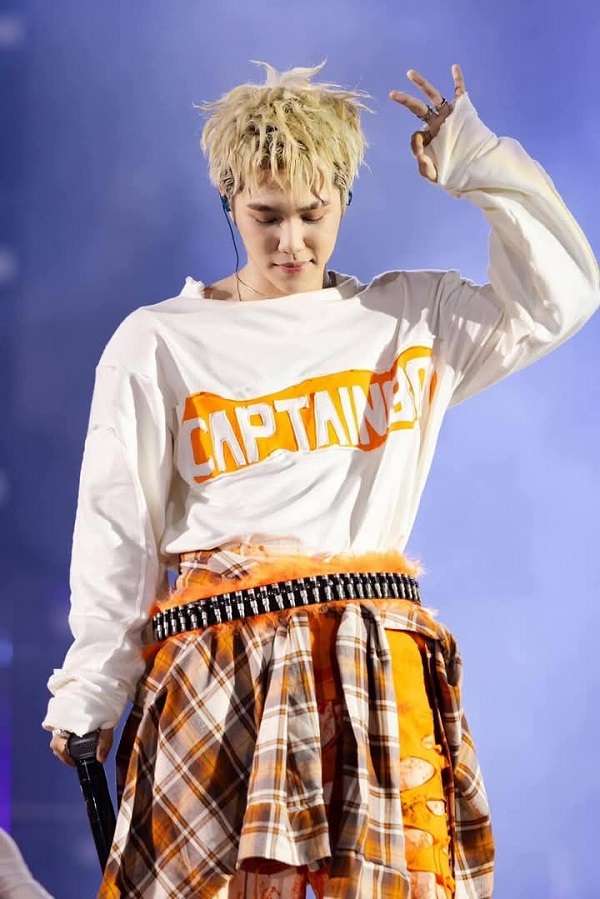 ảnh captain boy ngầu 3