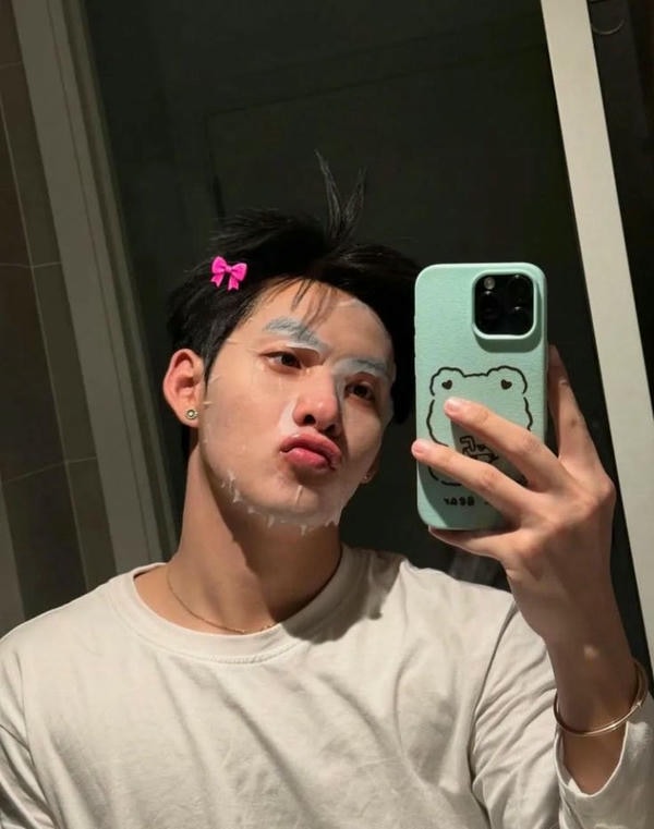 ảnh hùng huỳnh cute 2