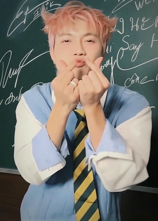 ảnh jsol thái sơn cute 3