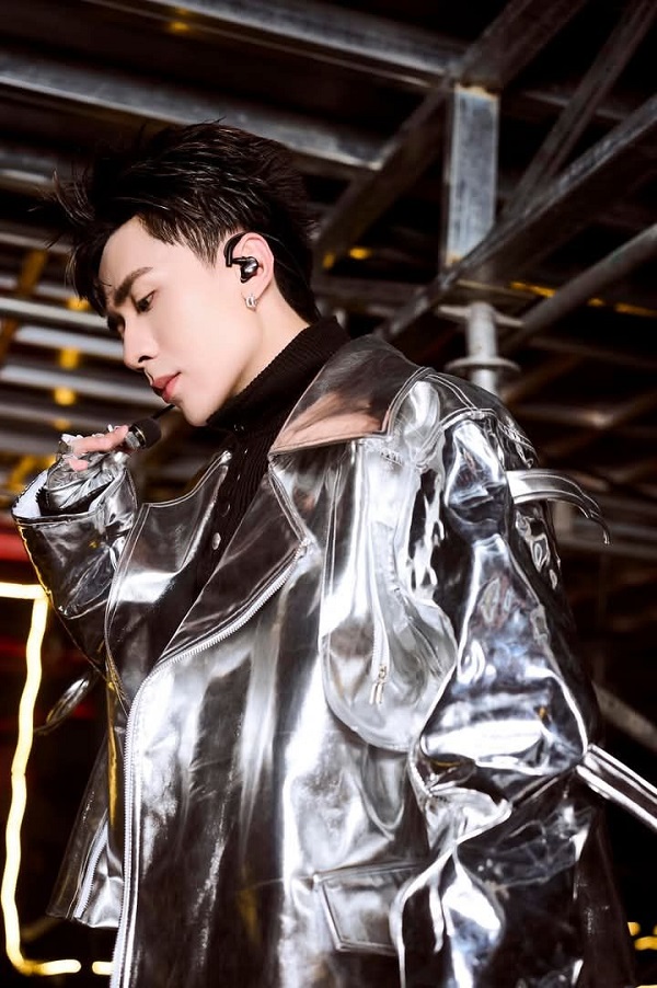 ảnh quang hùng masterd ngầu (7)