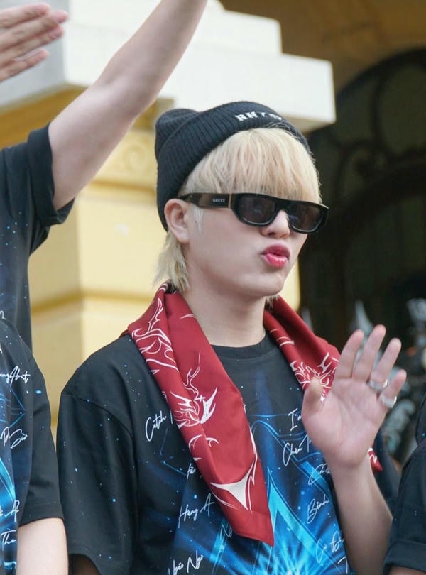 ảnh rhyder cute chu mỏ (2)