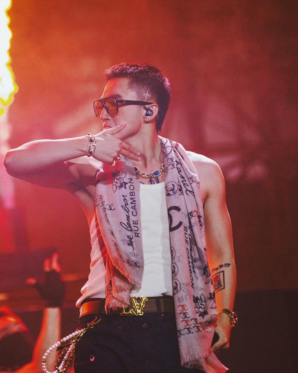 ảnh sơn tùng mtp ngầu 10