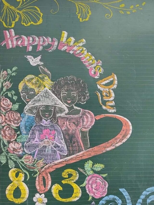 trang trí bảng 8 3 19