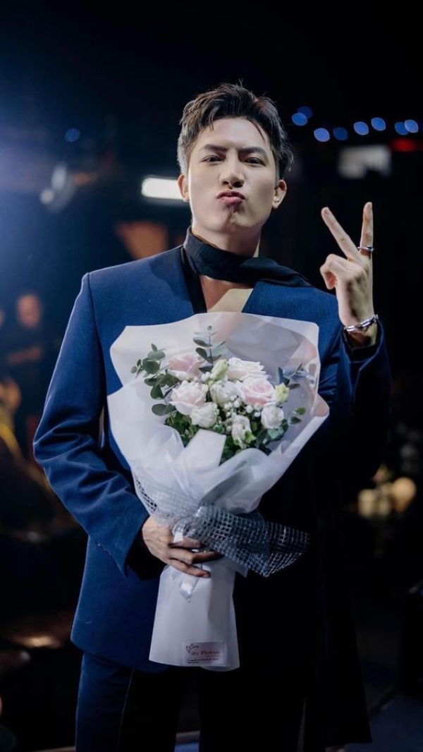 hình nền anh tú 23