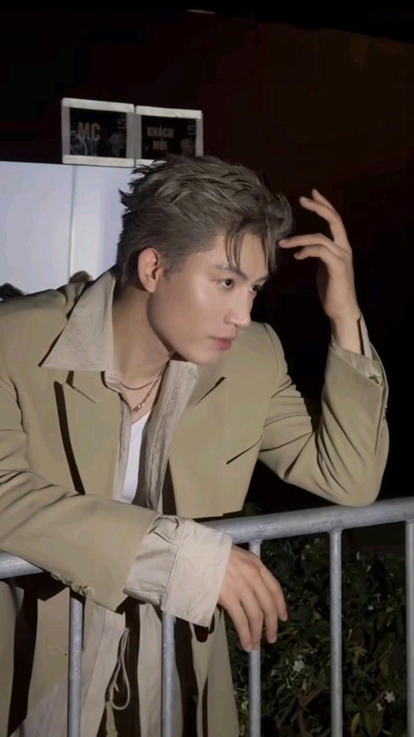 hình nền anh tú 3