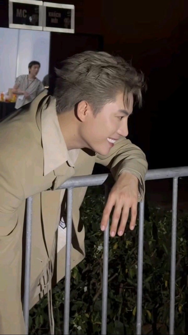 hình nền anh tú 5