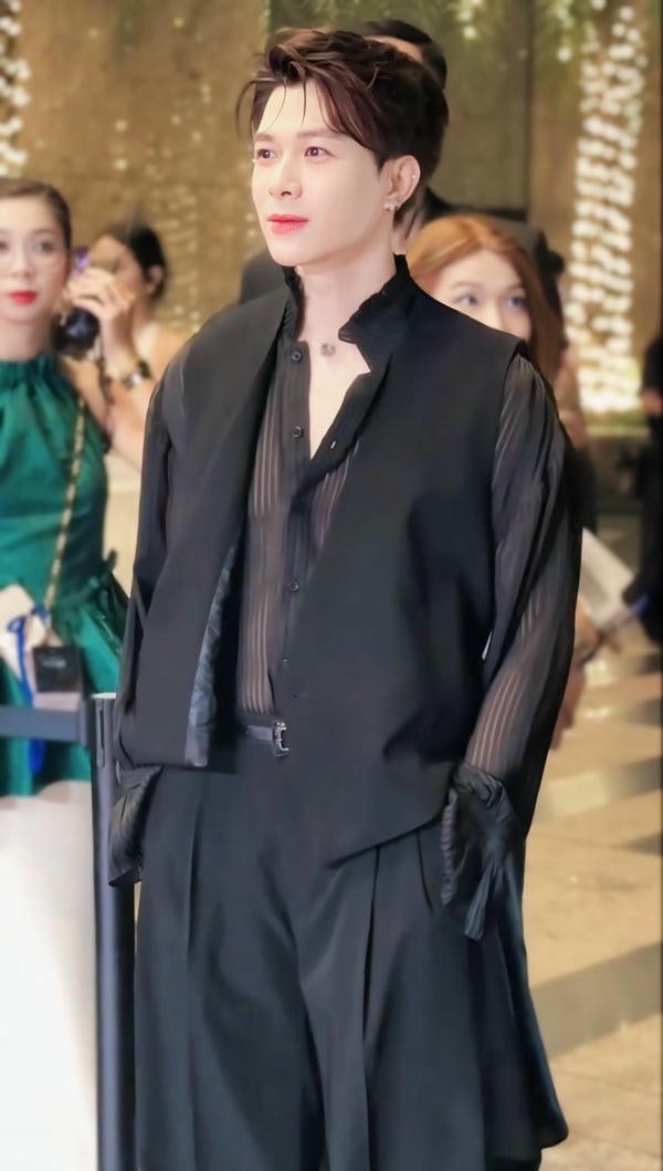 hình nền Anh Tú Atus 12