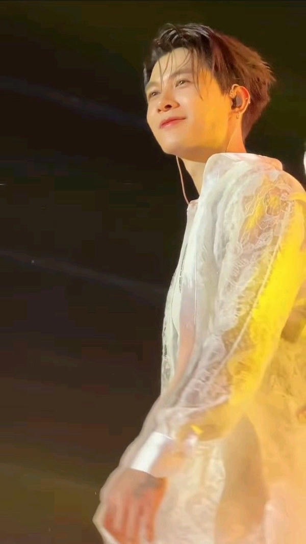 hình nền Anh Tú Atus 22