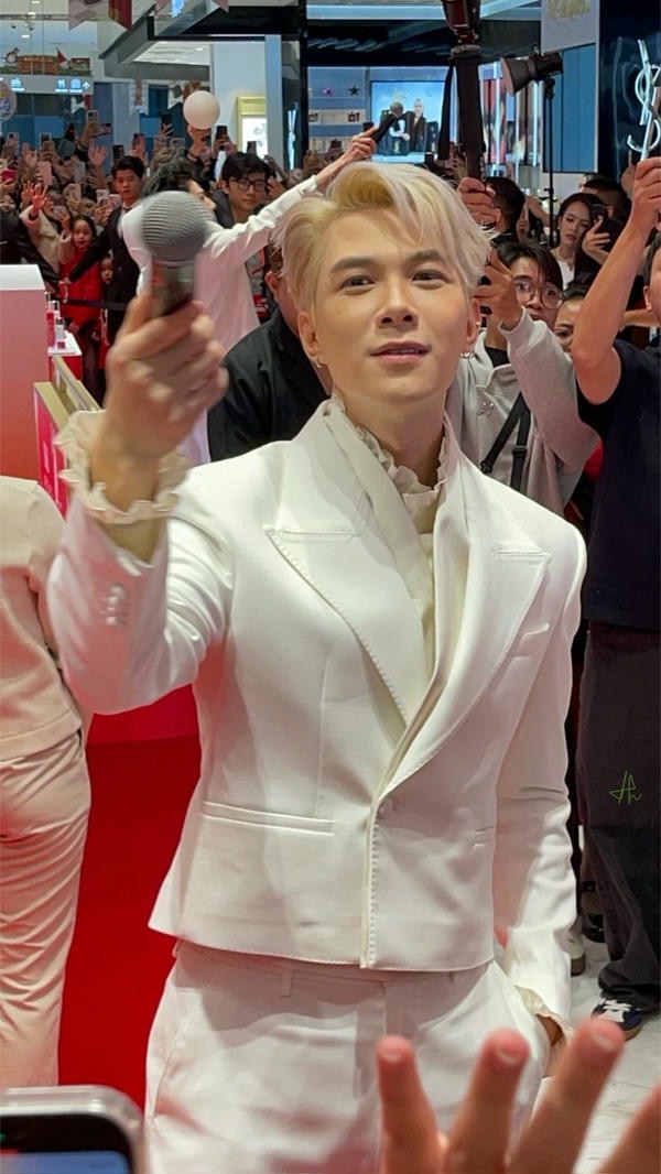 hình nền Anh Tú Atus 31