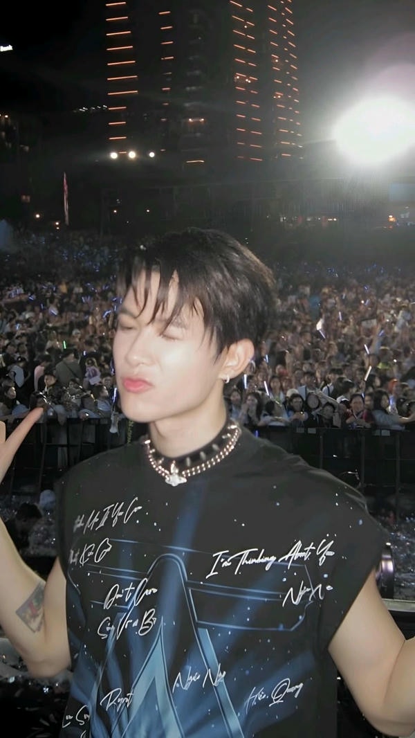 hình nền Anh Tú Atus 5