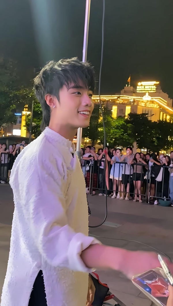 hình nền Hải Đăng Doo 25