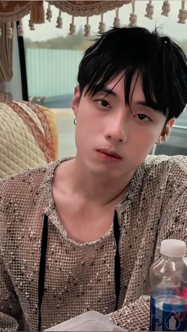 hình nền Hải Đăng Doo 7