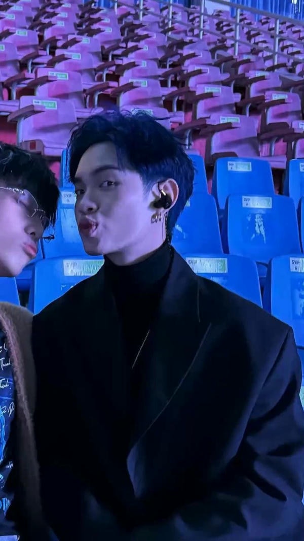 hình nền hải đăng doo và pháp kiều 3