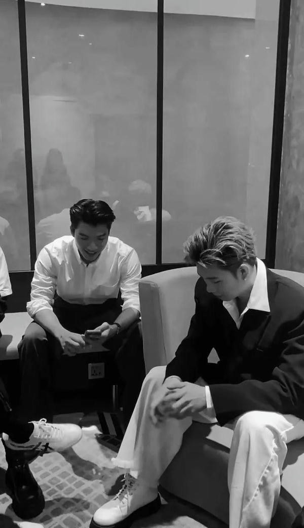 hình nền hieuthuhai 39