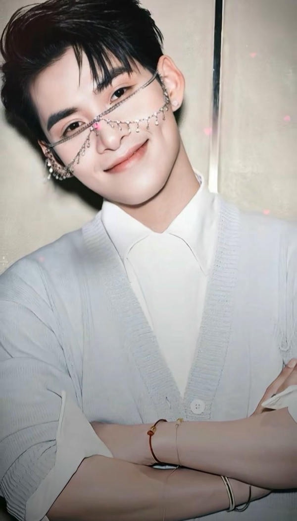 hình nền hùng huỳnh 24