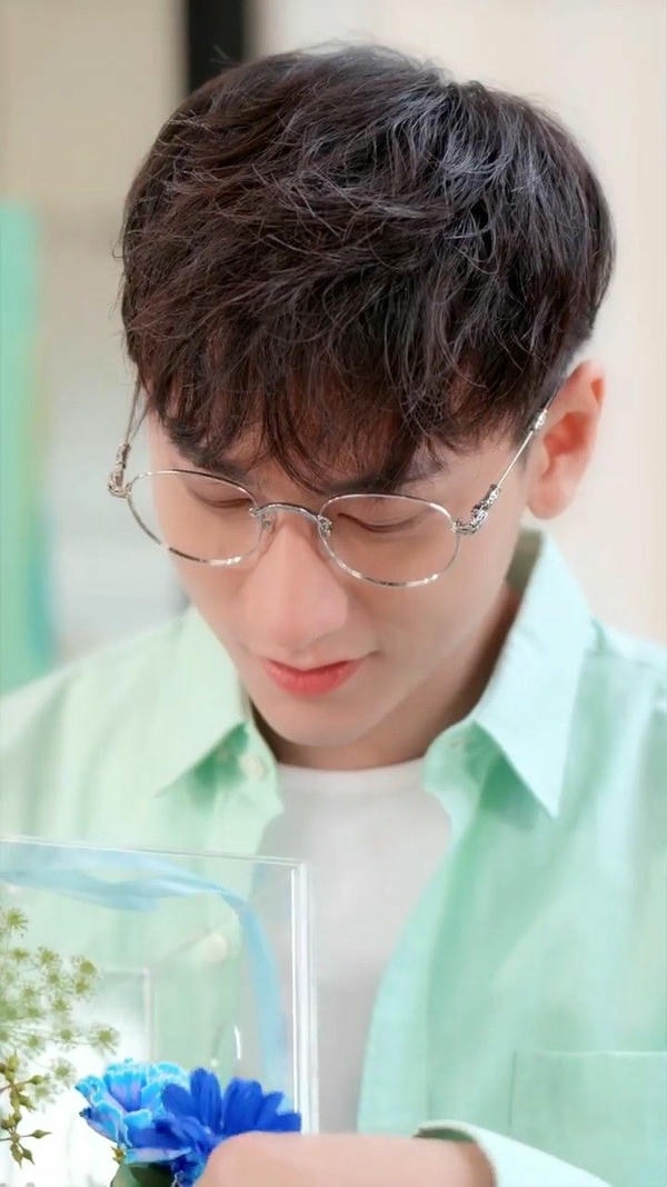 hình nền issac 27