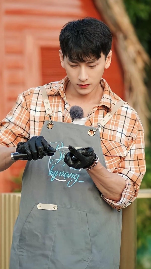 hình nền issac 30