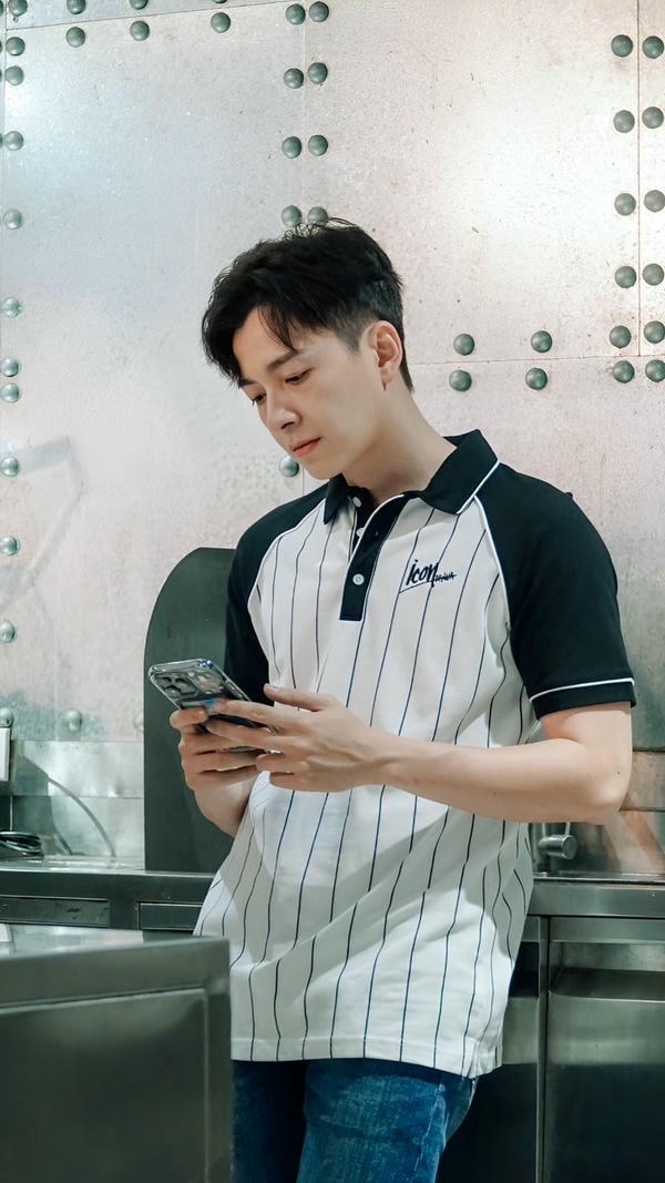 hình nền điện thoại ngô kiến huy 