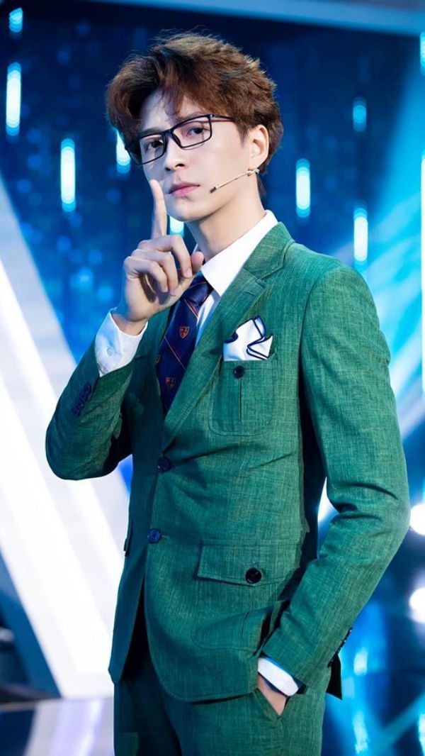 hình nền ngô kiến huy 18