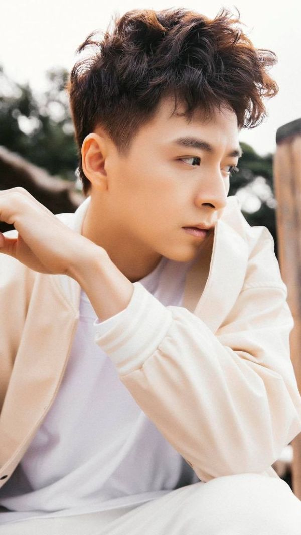 hình nền ngô kiến huy 31