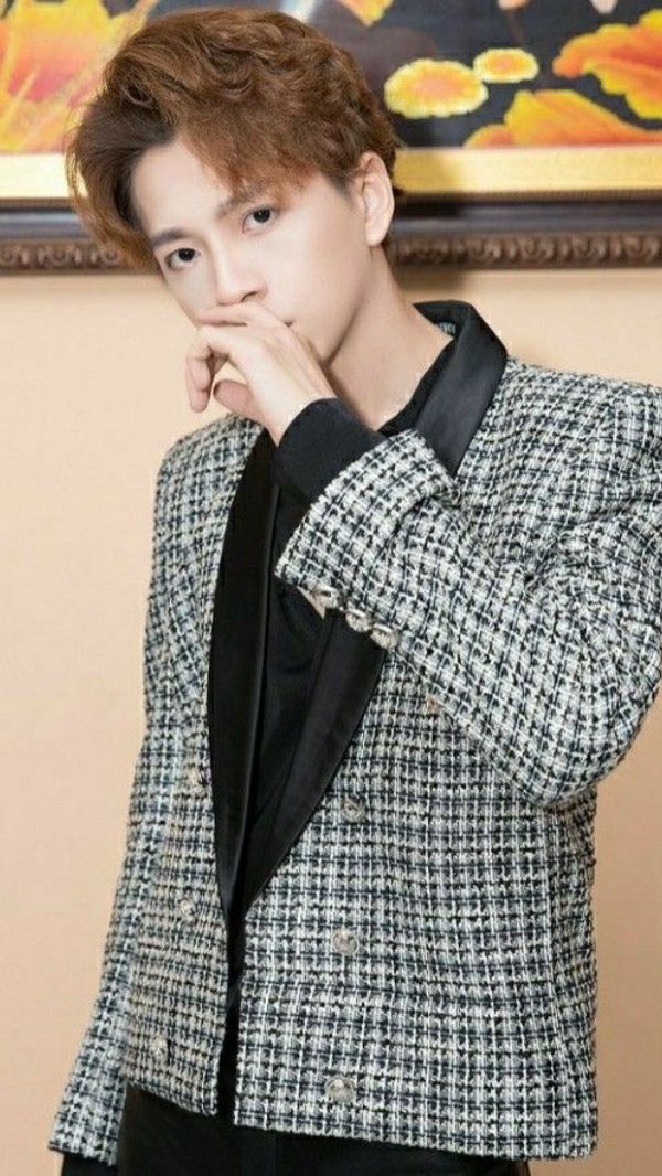 hình nền ngô kiến huy 32