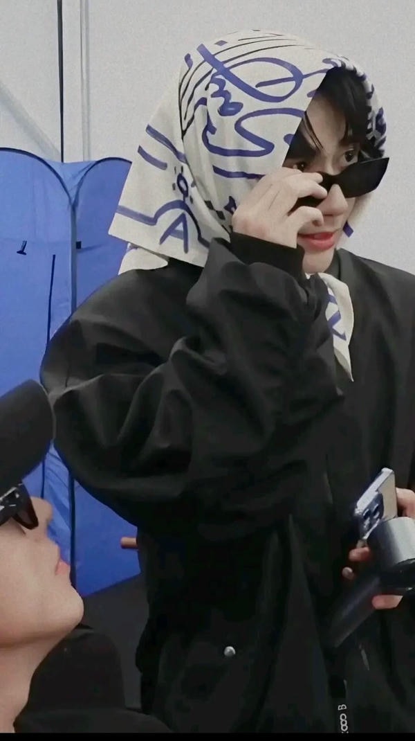 hình nền quang hùng masterd 25