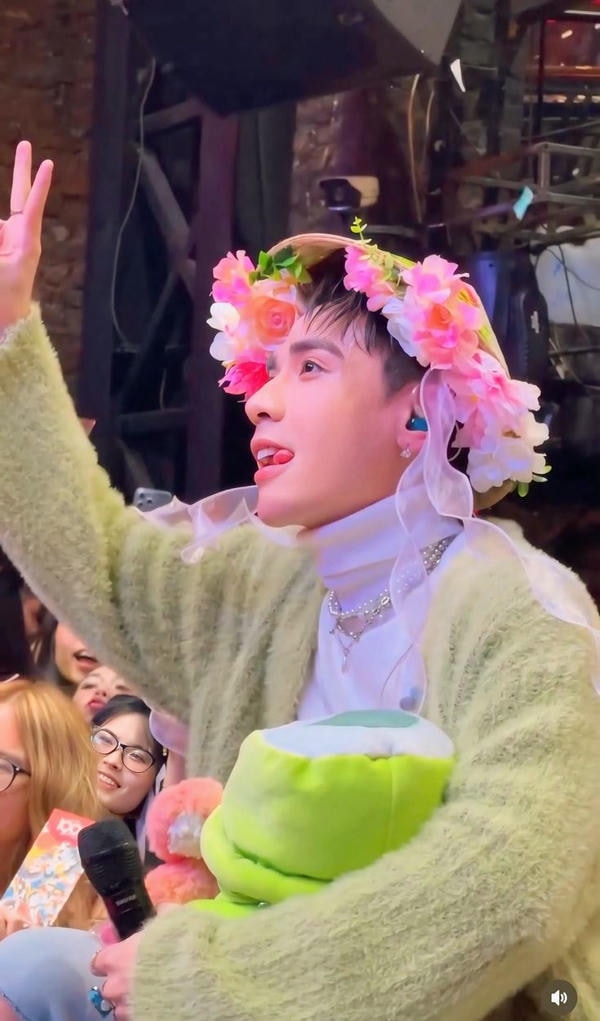 hình nền quang hùng masterd 5