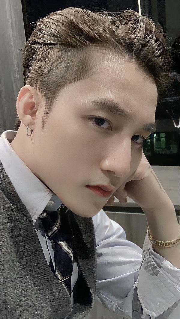 hình nền sơn tùng mtp 27