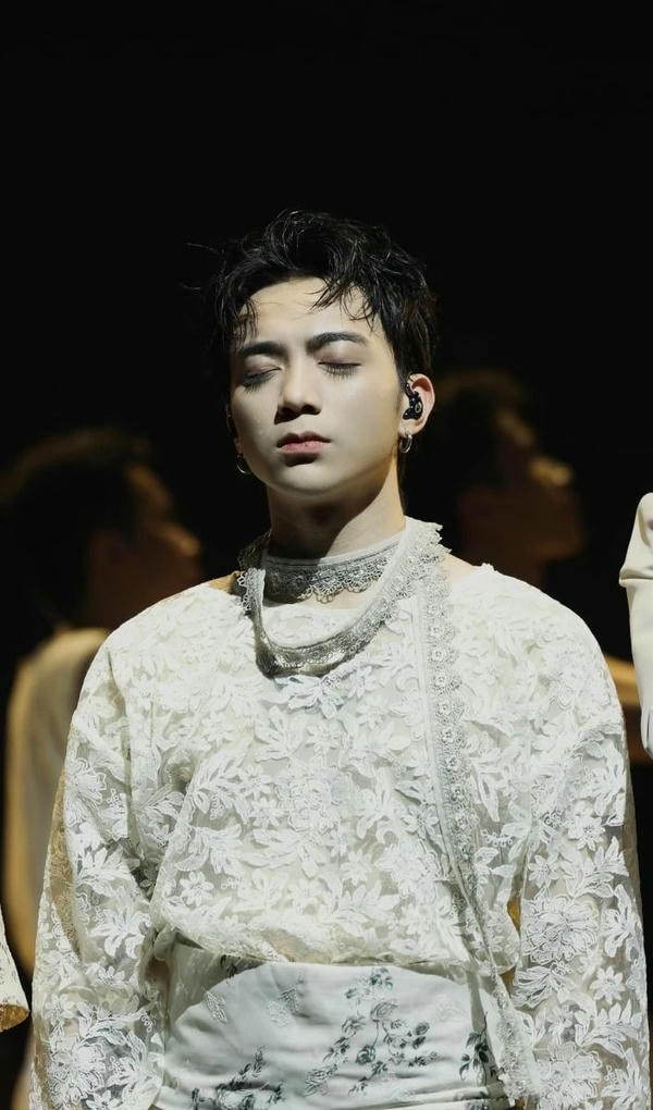 hình nền soobin hoàng sơn 2