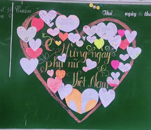 trang trí bảng 20 10 25