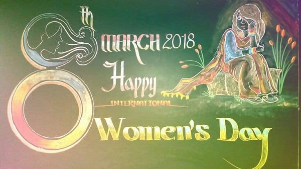 trang trí bảng 8 3 22