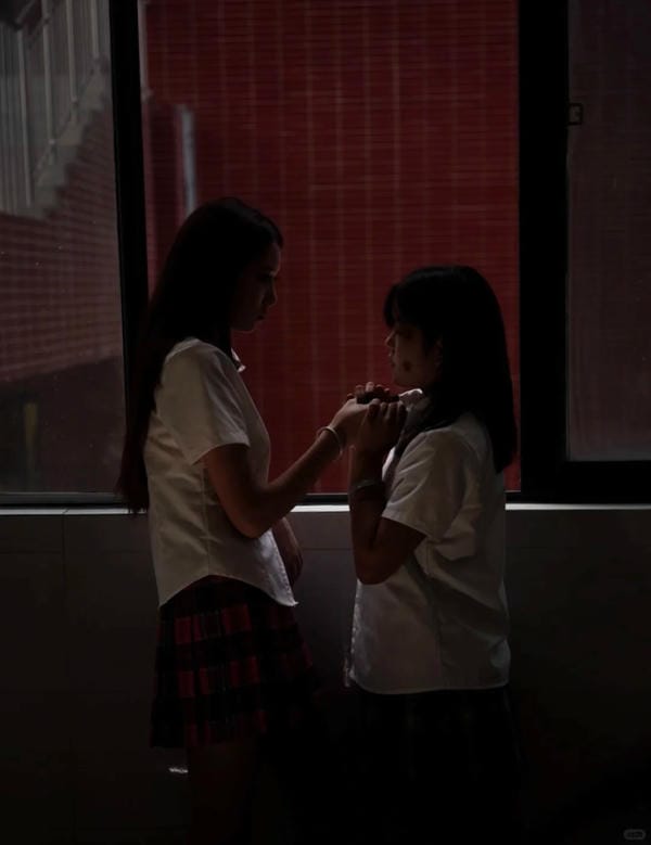 Hình ảnh bạo lực học đường (29)