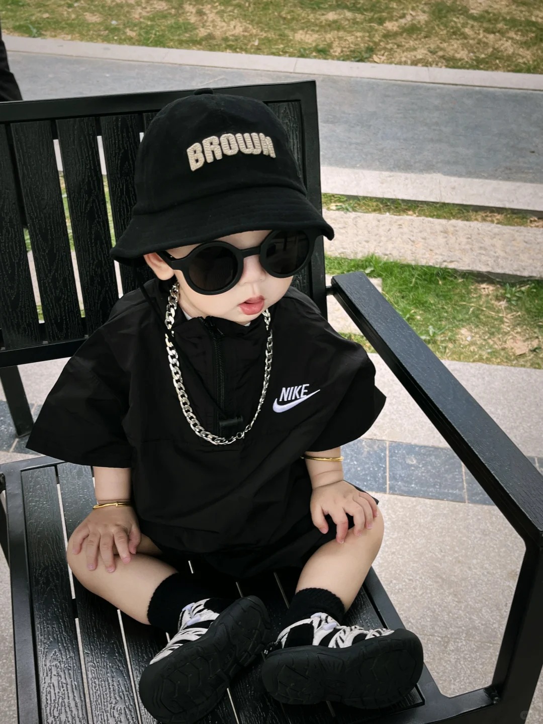 Hình ảnh em bé trai dễ thương (8)