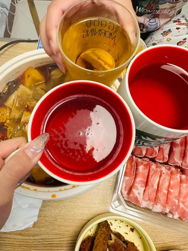 Hình ảnh nhậu 1 mình (26)