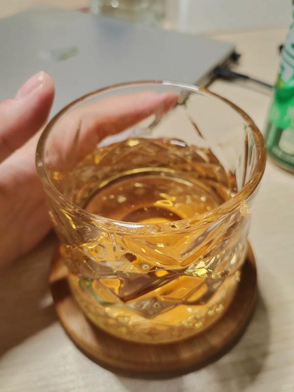 Hình ảnh nhậu 1 mình (9)