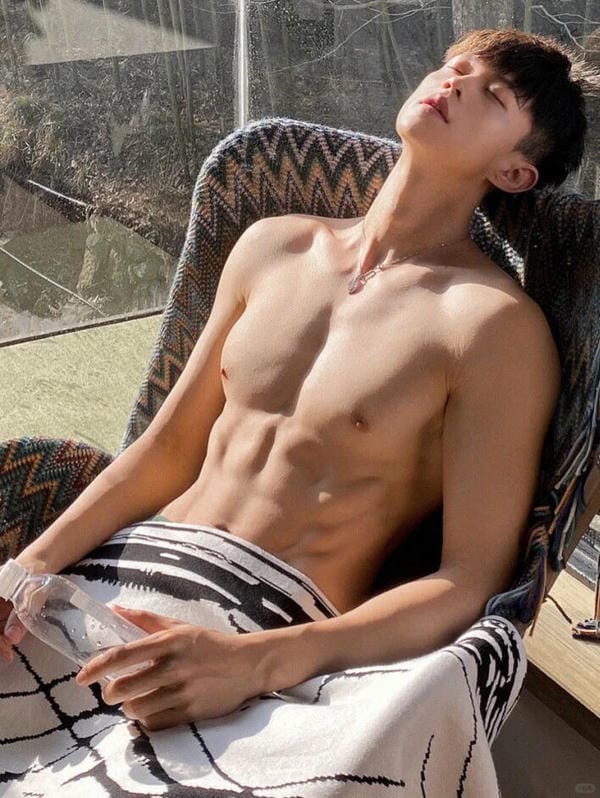 Hình ảnh trai 6 múi cực ngầu (2)