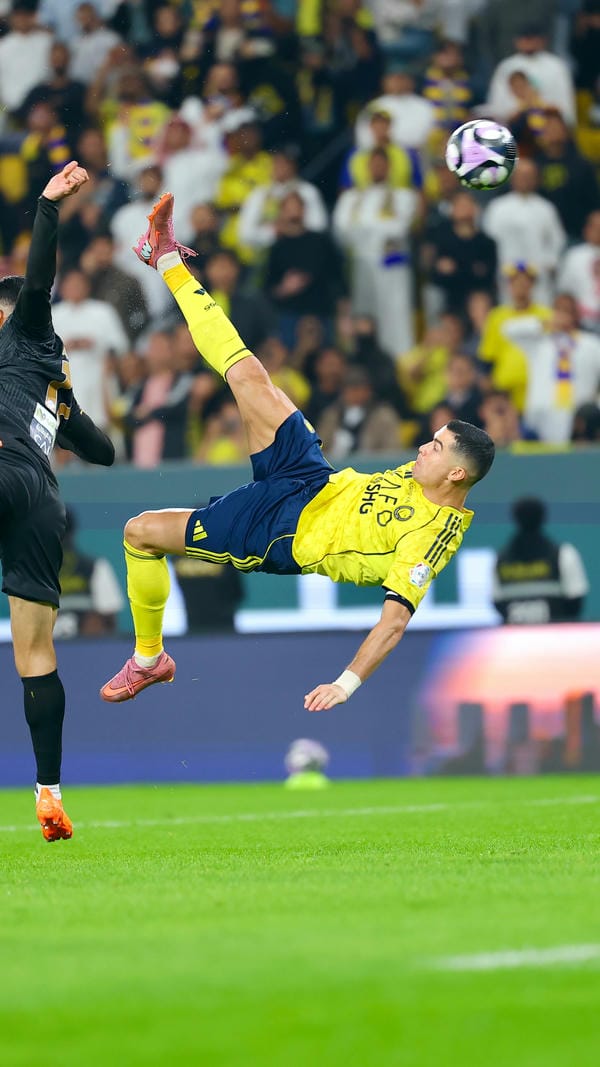 ảnh Ronaldo ngầu 36