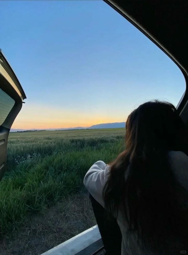 ảnh chill buồn 32