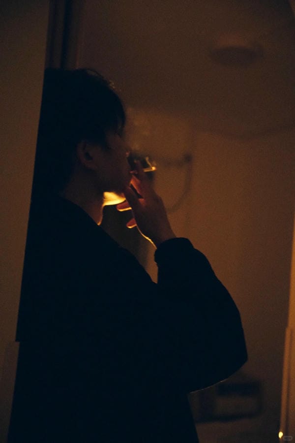 ảnh con trai buồn 30