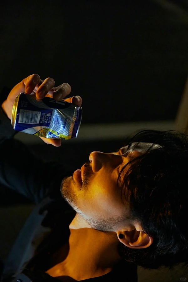 ảnh con trai buồn 4