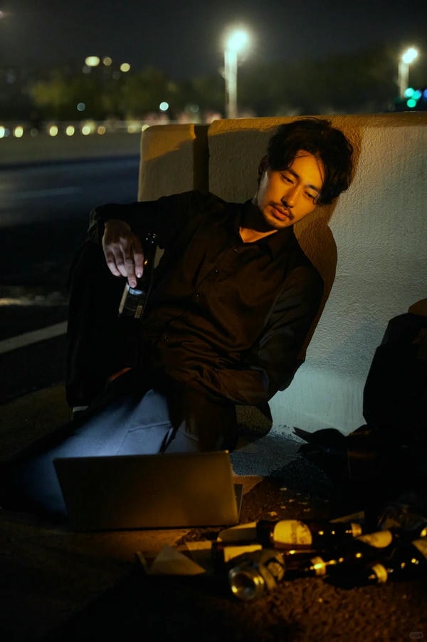 ảnh con trai buồn 8