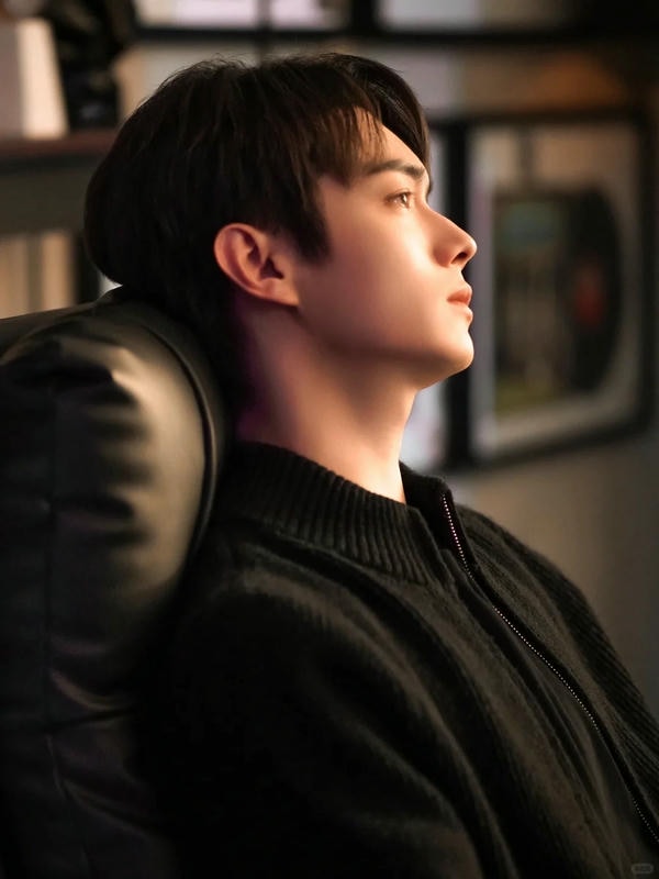 ảnh con trai buồn 9