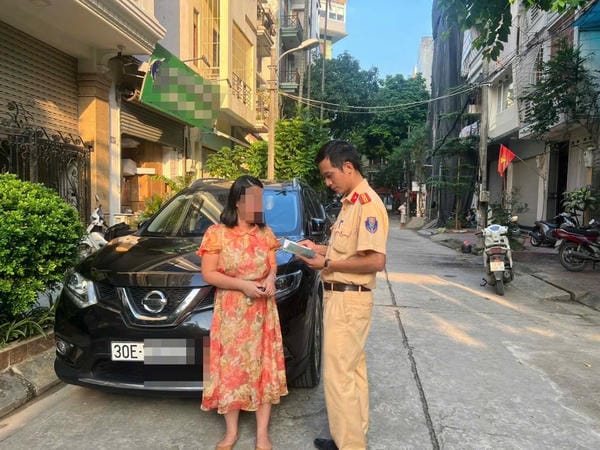 ảnh công an bắt xe (30)