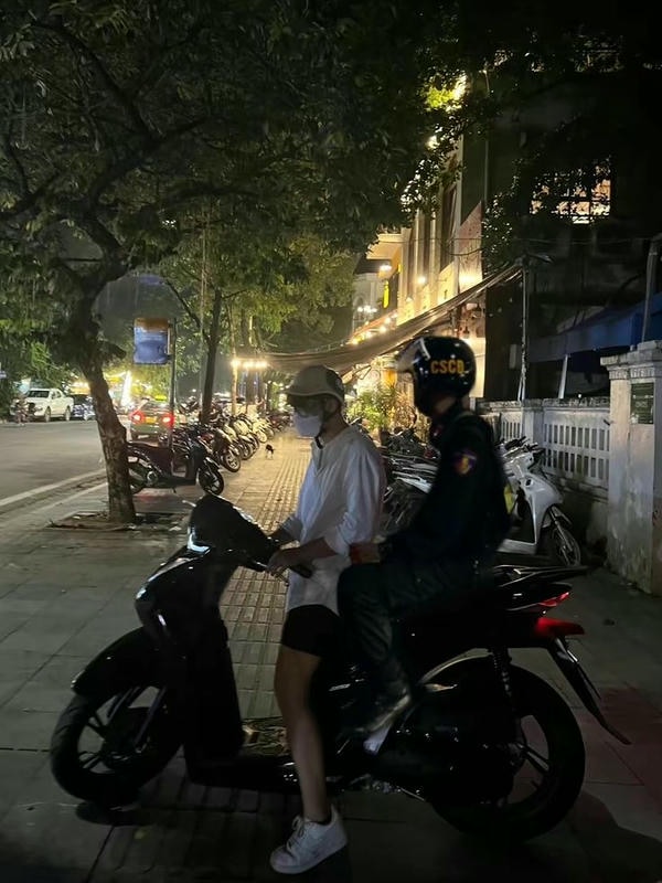 ảnh công an bắt xe 8