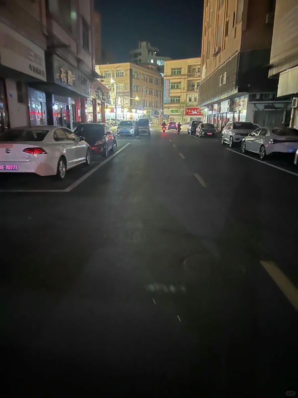 ảnh đường phố về đêm 15