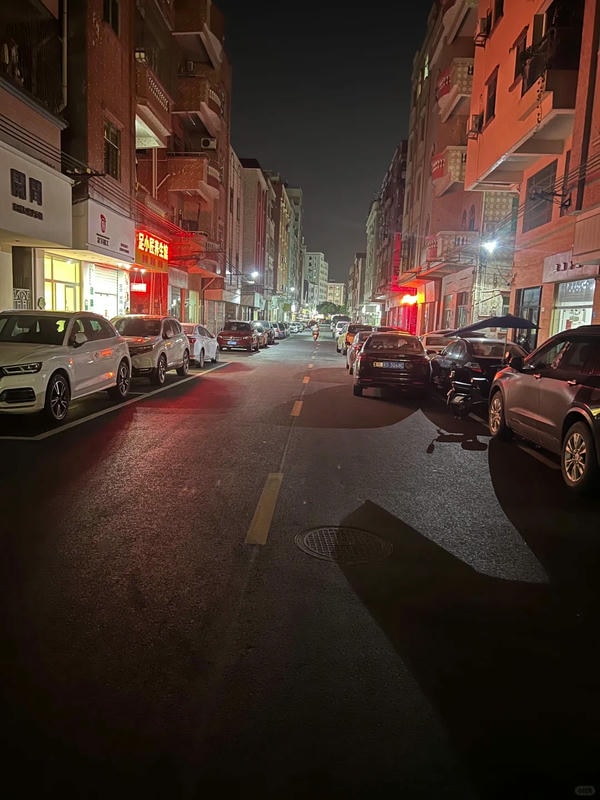 ảnh đường phố về đêm 16