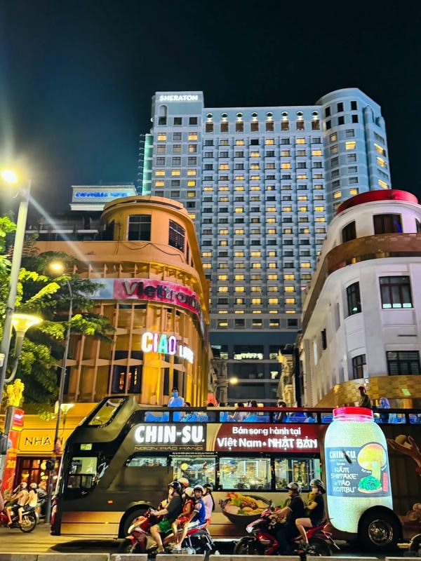 ảnh đường phố về đêm 23