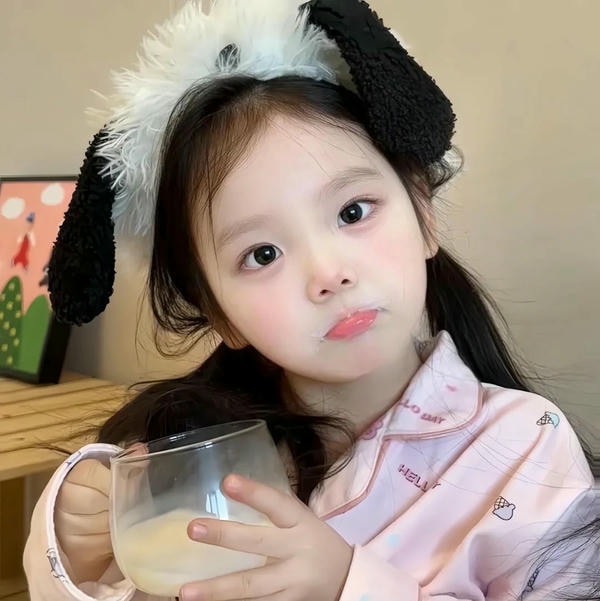 ảnh em bé dễ thương 14