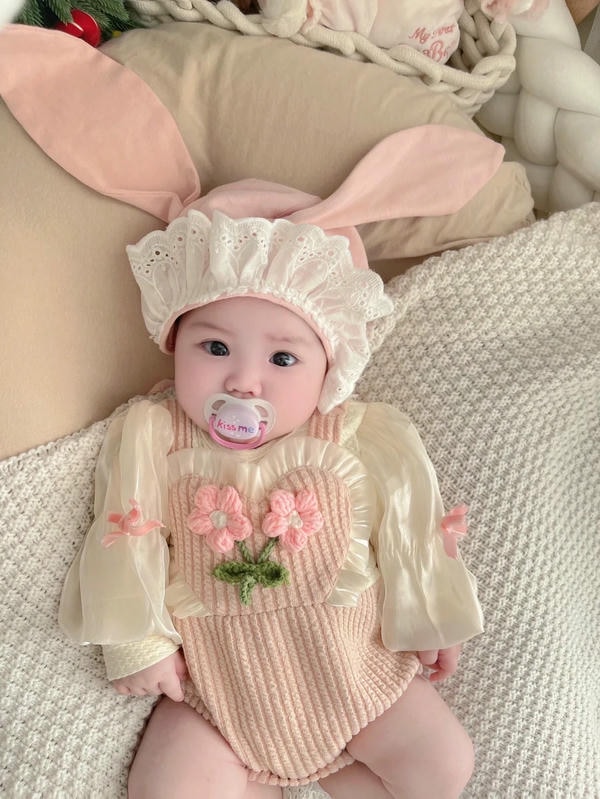 ảnh em bé dễ thương 3