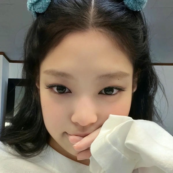 ảnh jennie dễ thương 22